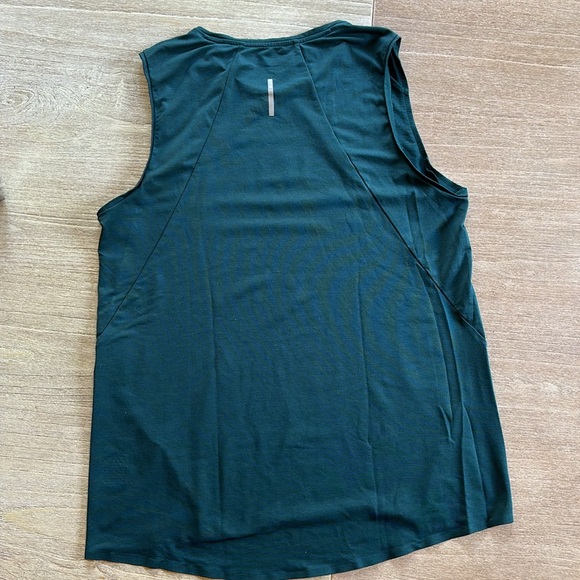 REI Dry Fit Sleeveless Tank in Pine Green - Picture 4 of 5